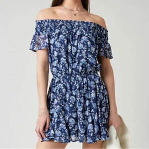 Jodey Floral Off the Shoulder Romper Godet Hem Smocking LIKE NEW Large